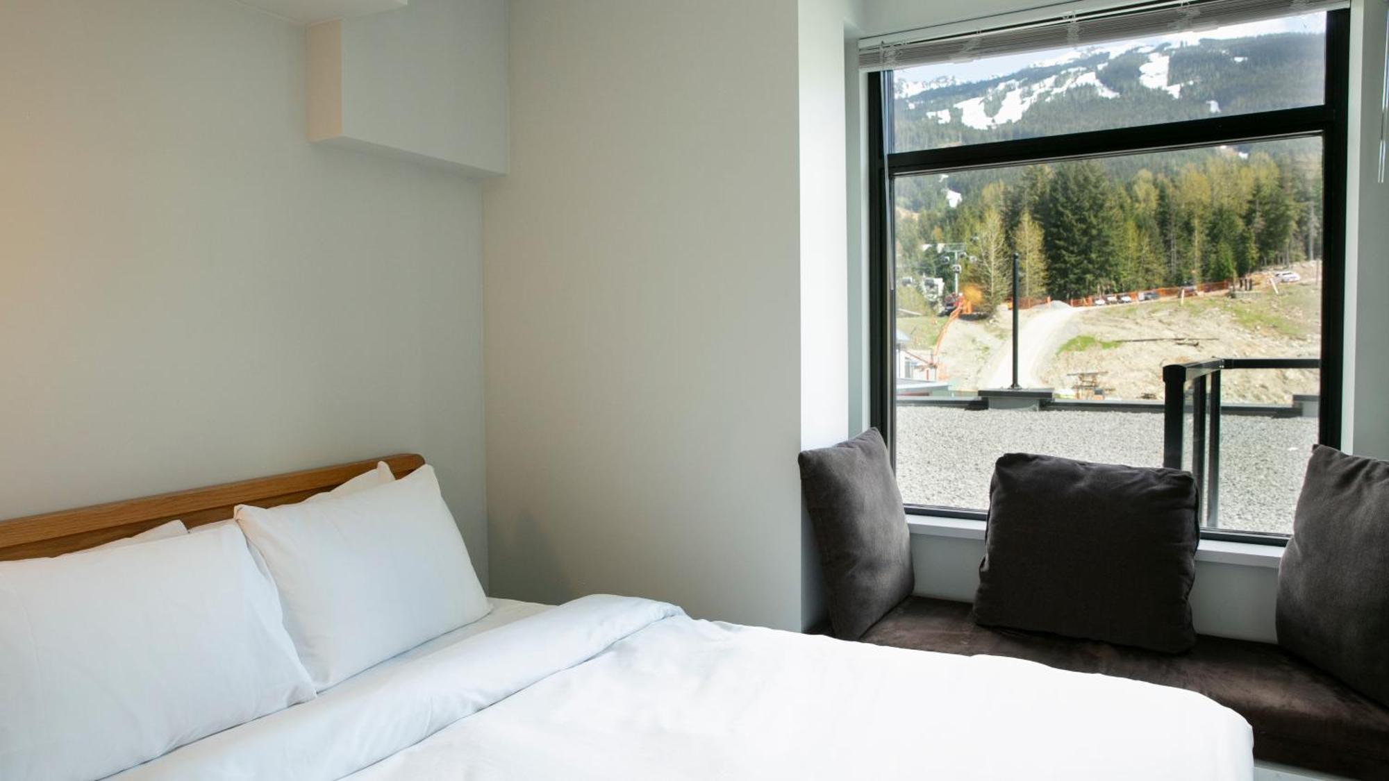 Two-Bedroom Suite Silver Unit 202