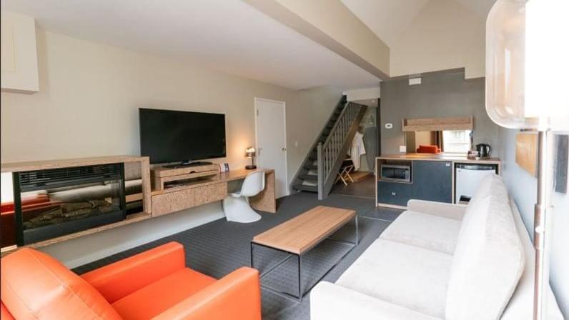 Village View Loft Suite Balcony