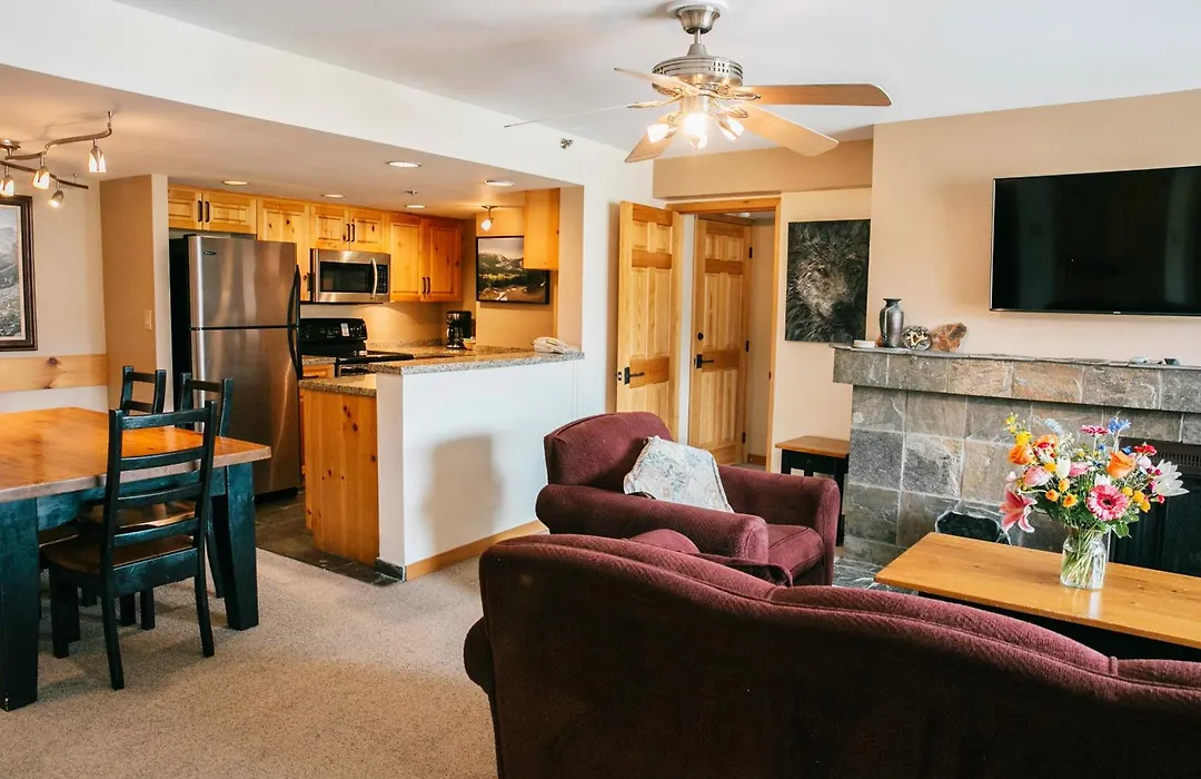 Carleton Lodge-1
